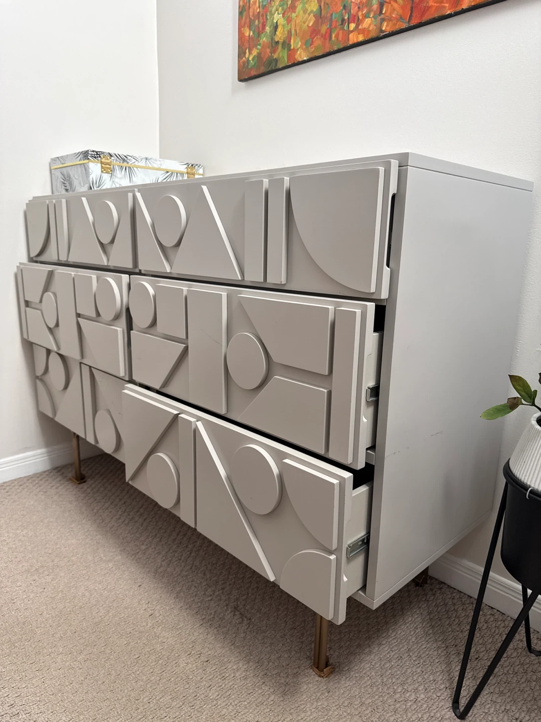 Bedroom Dresser with Drawers