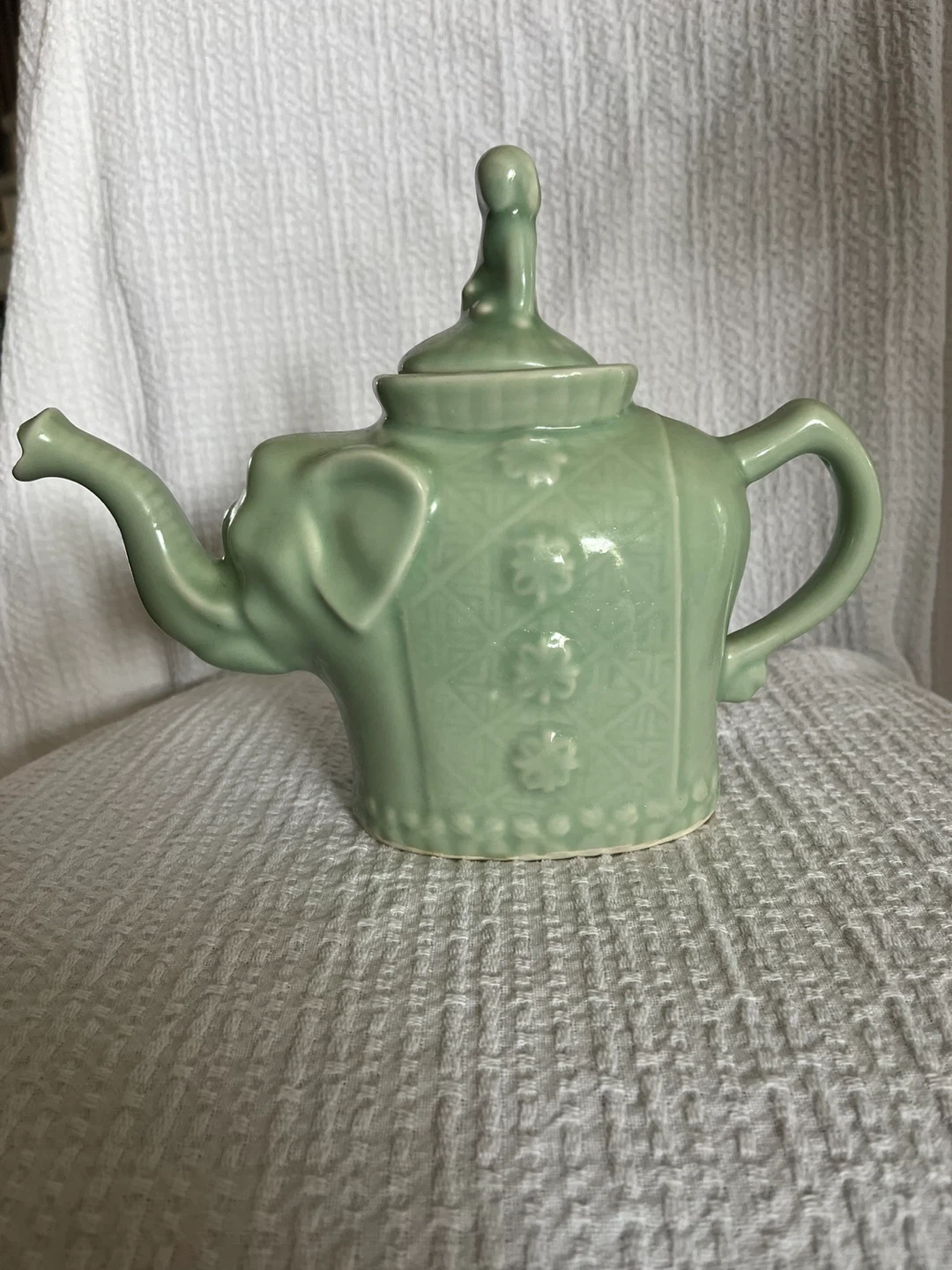 Jade Green Ceramic Vintage Girl on Elephant Tea Pot