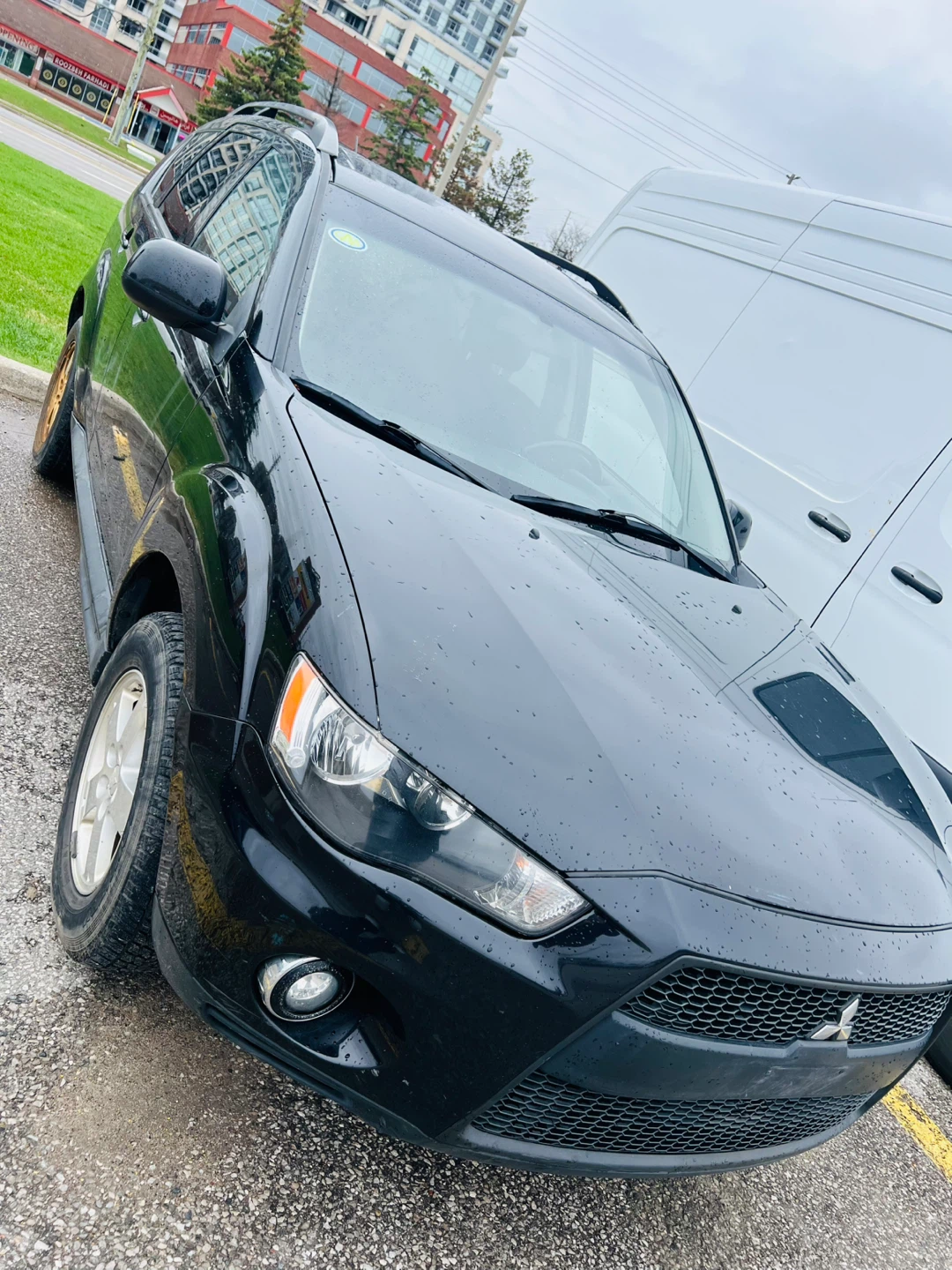 Mitsubishi outlander 2010