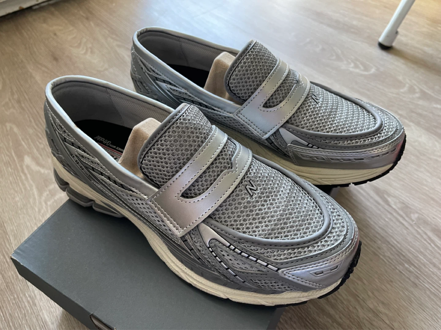 New Balance 1906L Grey Lifestyle Shoes