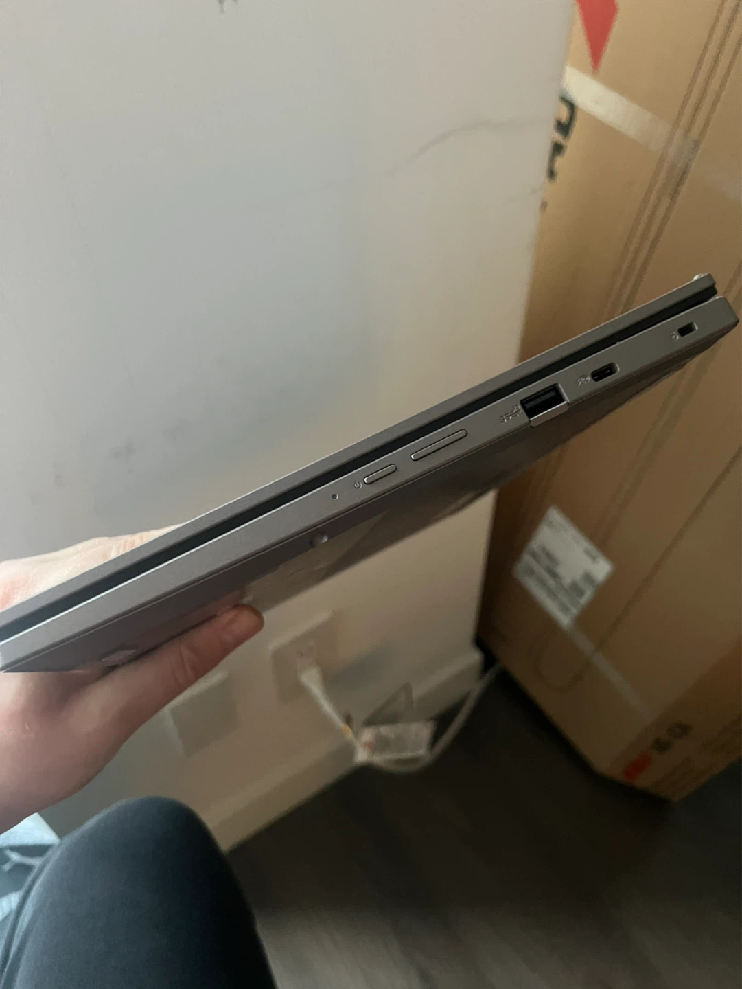 ASUS Chromebook Plus Flip Laptop - photo 5