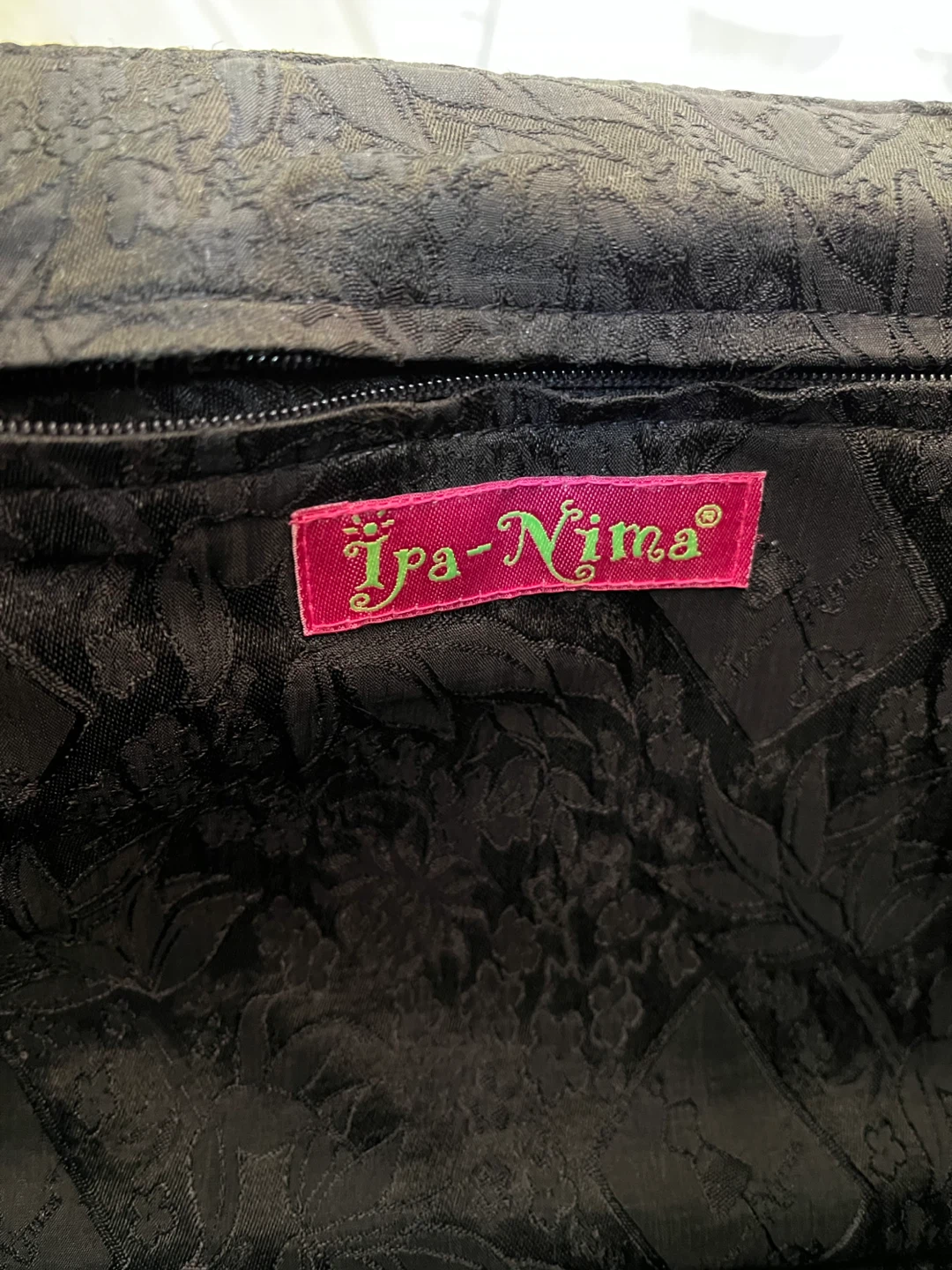 Ipa-Nima Black Embroidered Shoulder Bag - photo 5