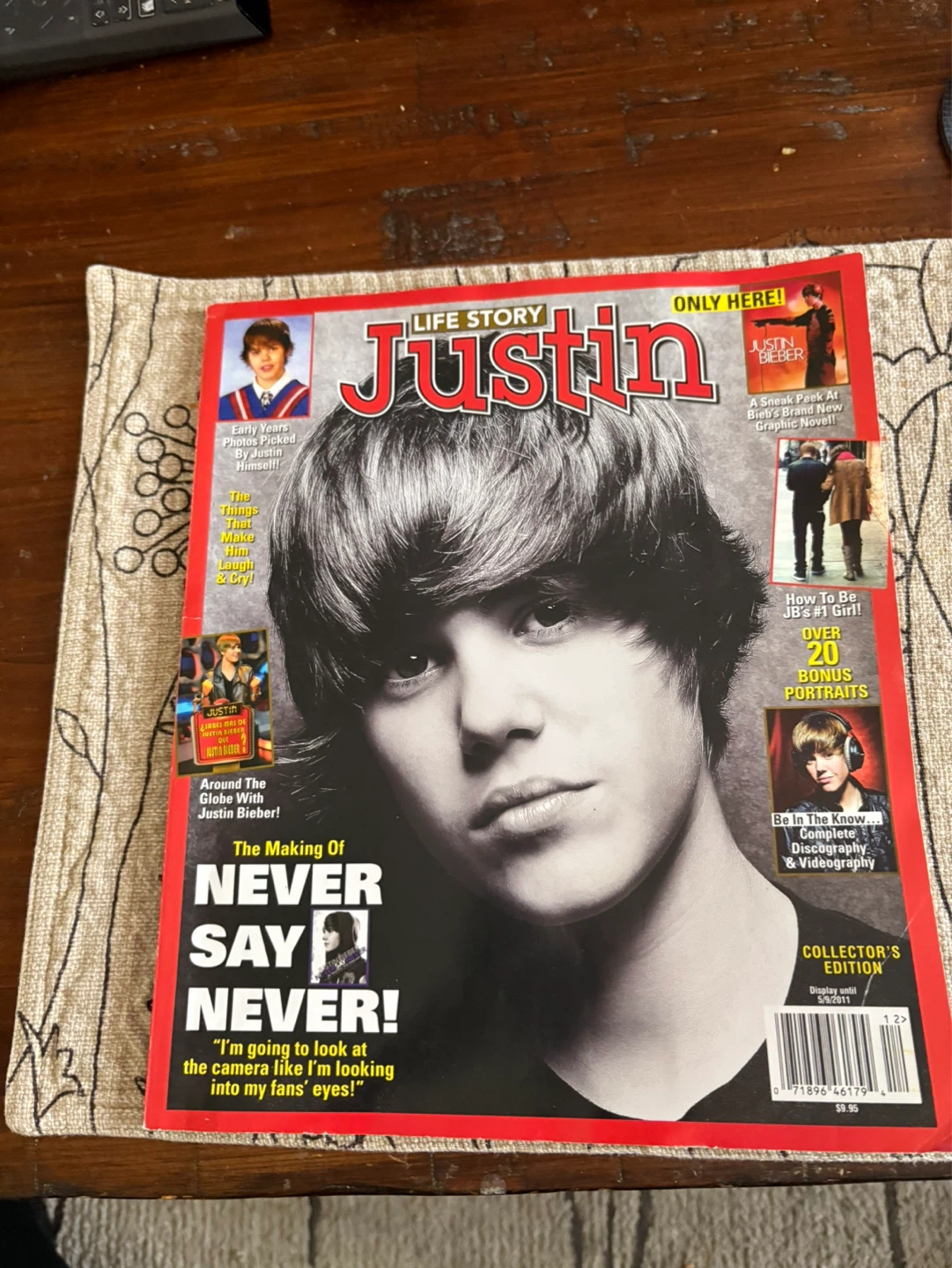 Life Story Justin Bieber Magazine Collectors Edition 2011