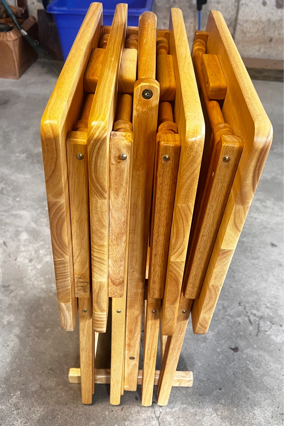 Set of 4 Foldable Wooden TV Trays with Stand - photo 4