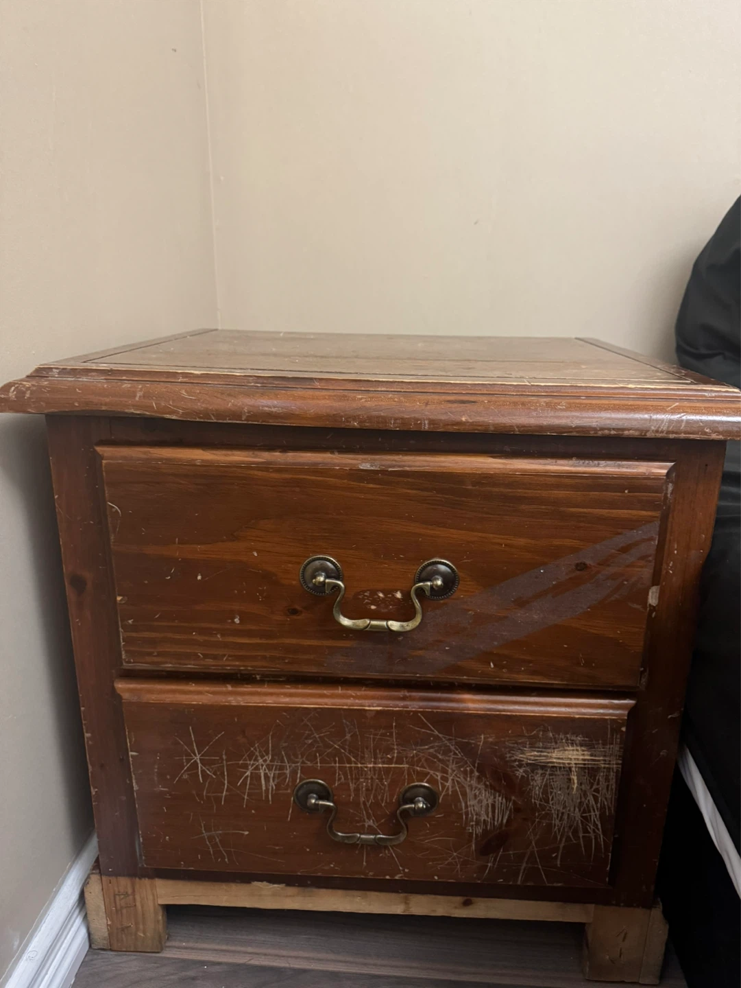 Wooden 2-Drawer Nightstand