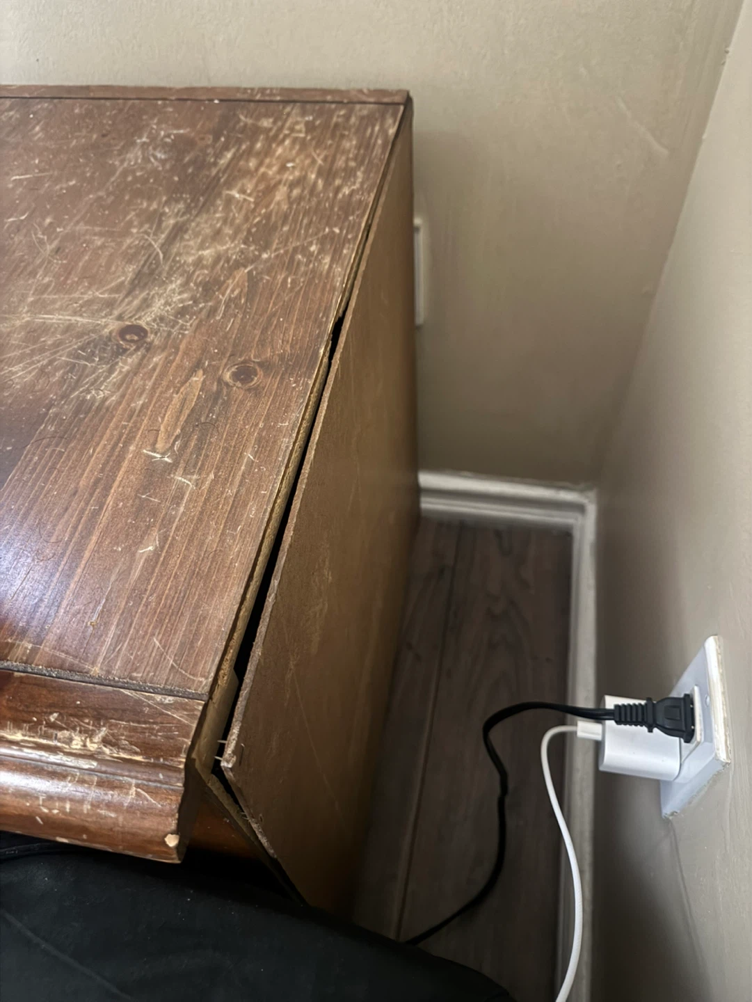 Wooden 2-Drawer Nightstand - photo 3
