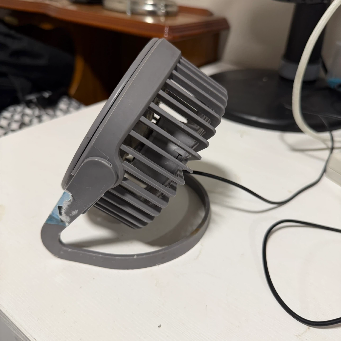 Grey Portable Desk Fan - photo 5