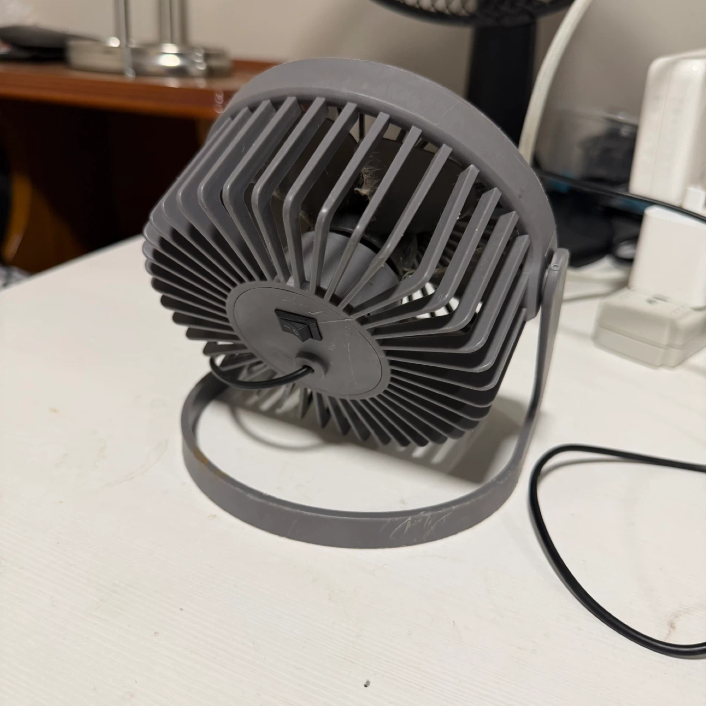 Grey Portable Desk Fan - photo 4