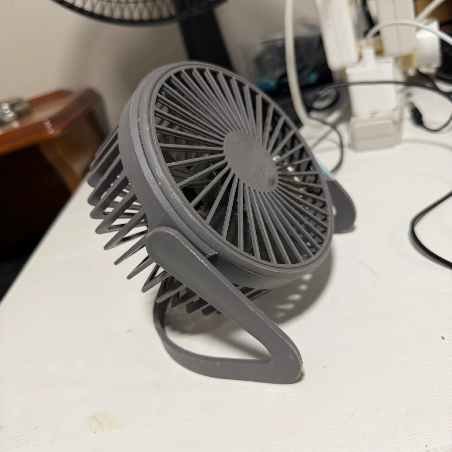 Grey Portable Desk Fan - photo 2