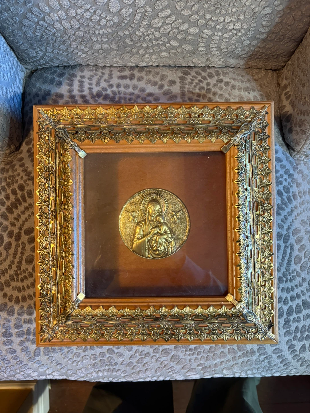 Greek STEFANOTHIKES- Madonna and Child