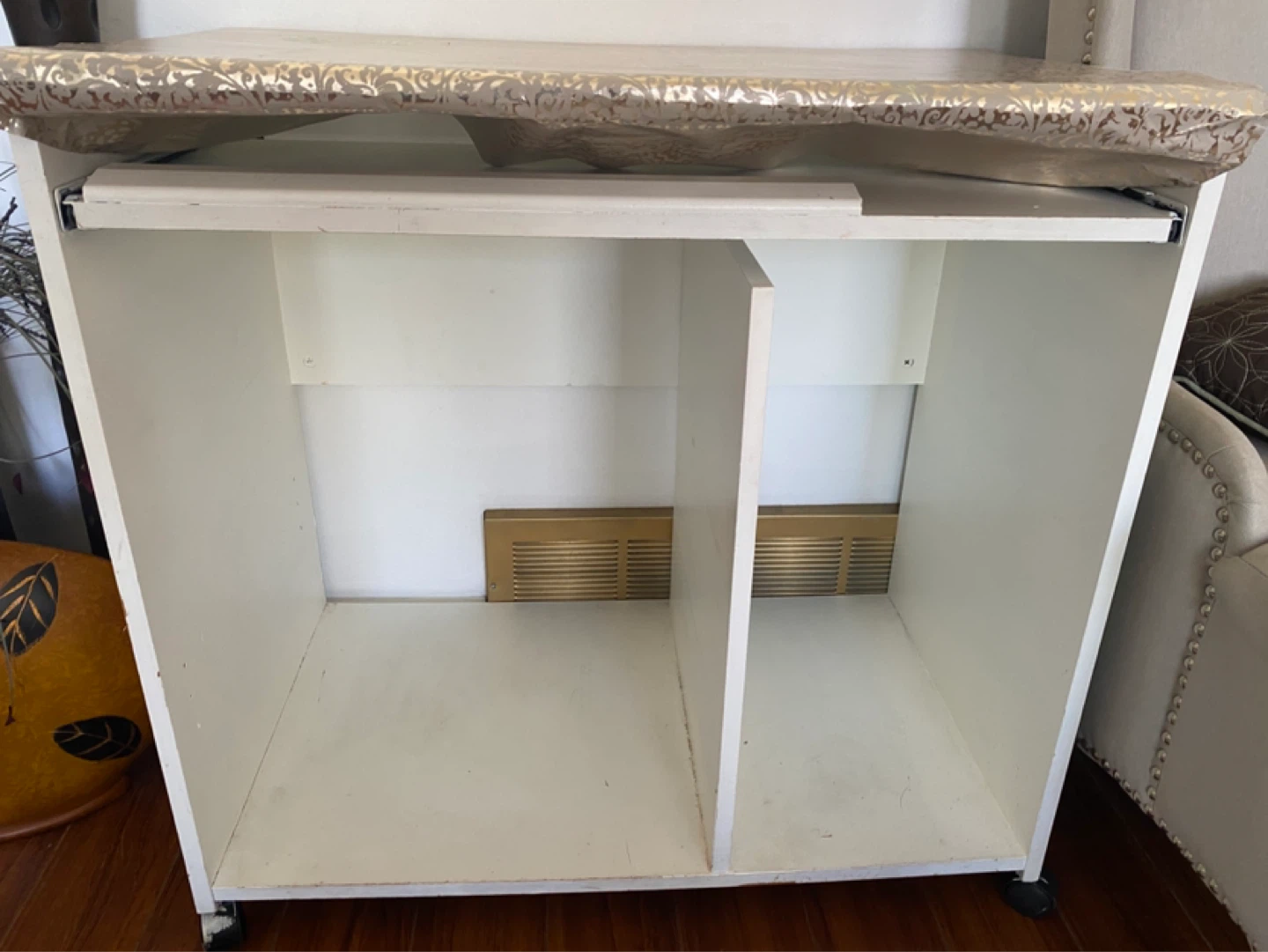 White Two-Tiered Shelf Unit or Table on Wheels