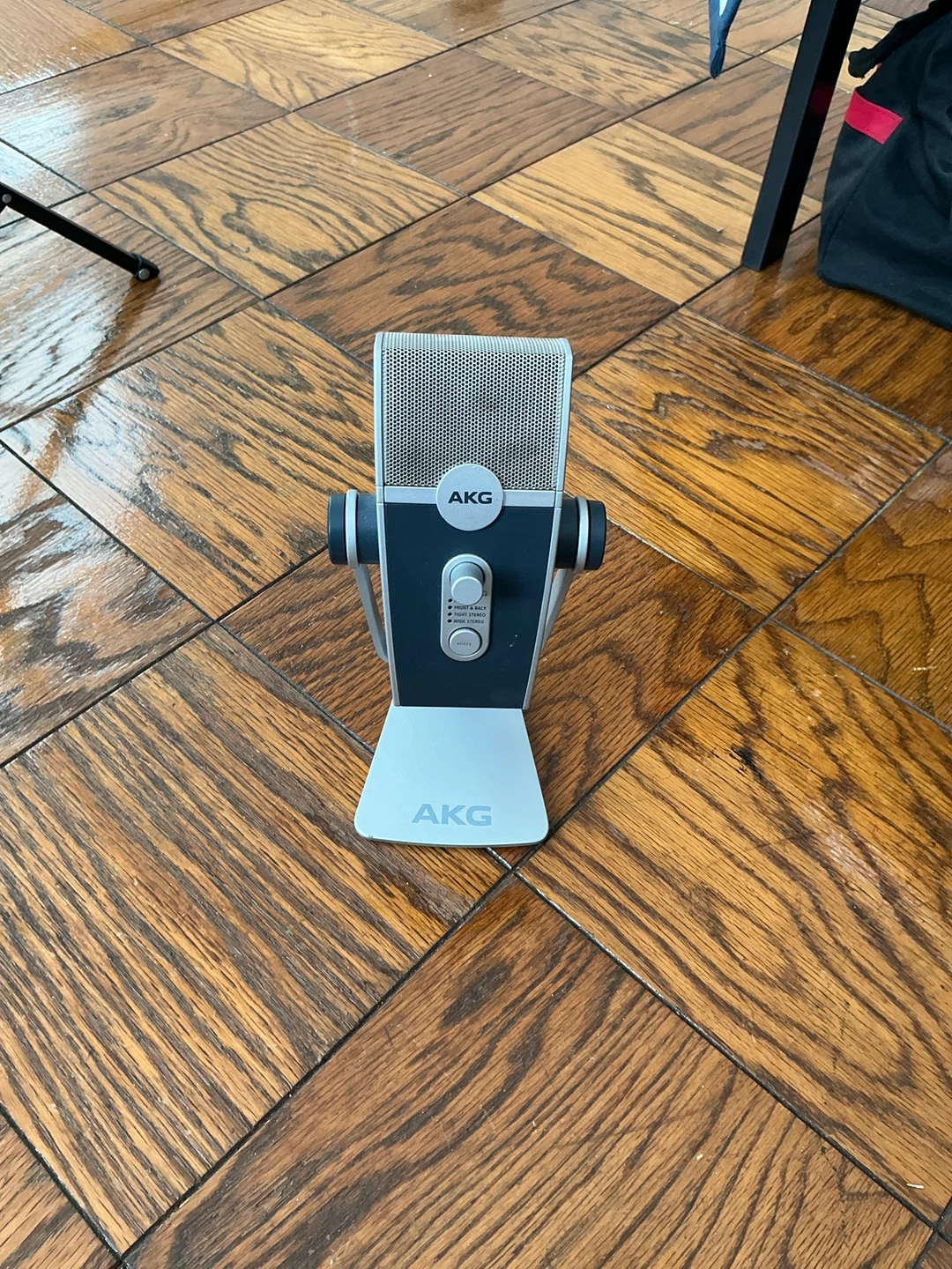 AKG USB Microphone