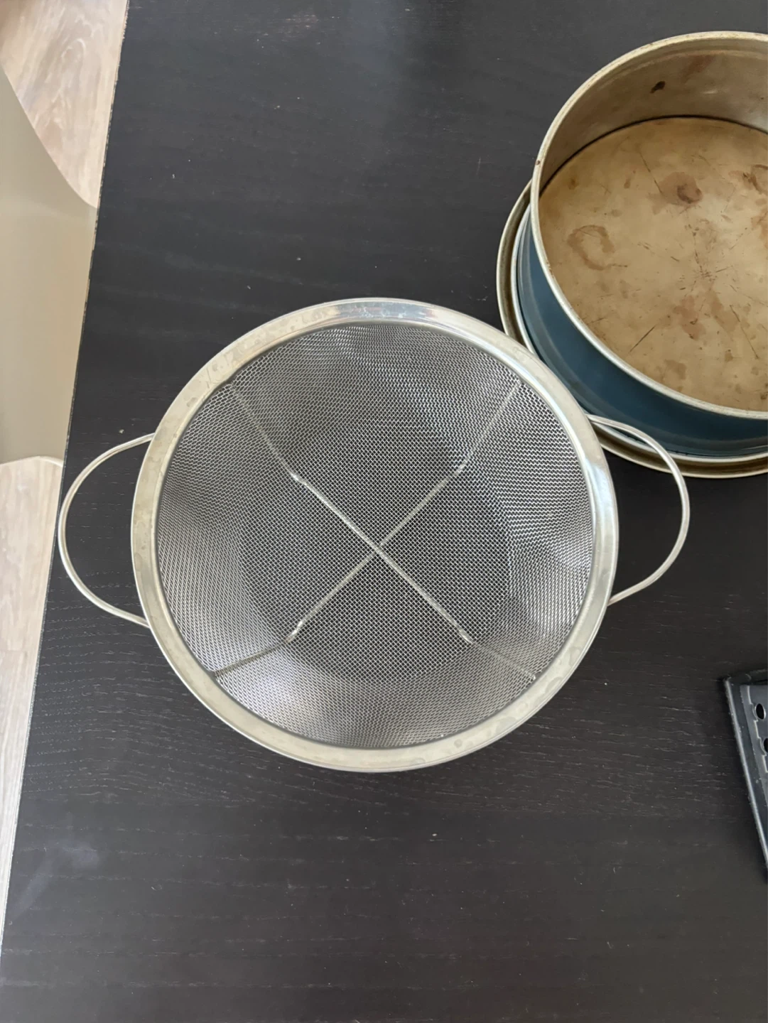 Cooking set - cake pan, loaf pan, strainer, grater, cooking bowl - photo 2