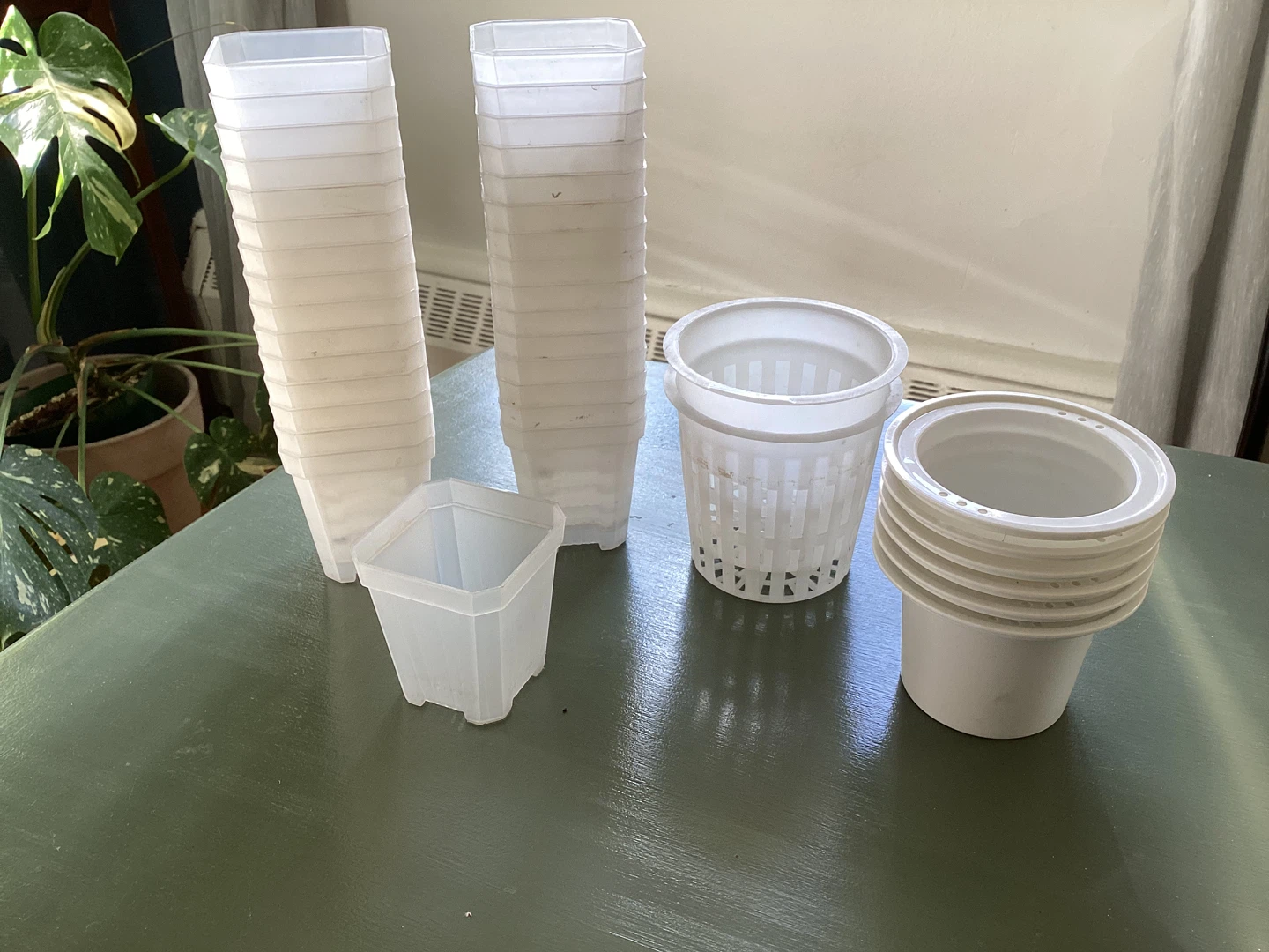 Plastic Plant Pots and Net Pots