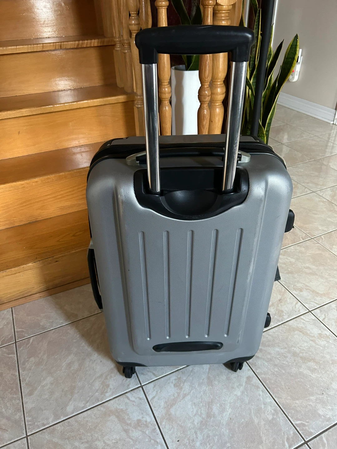 Heys - Silver Hardside Check in Luggage - photo 2