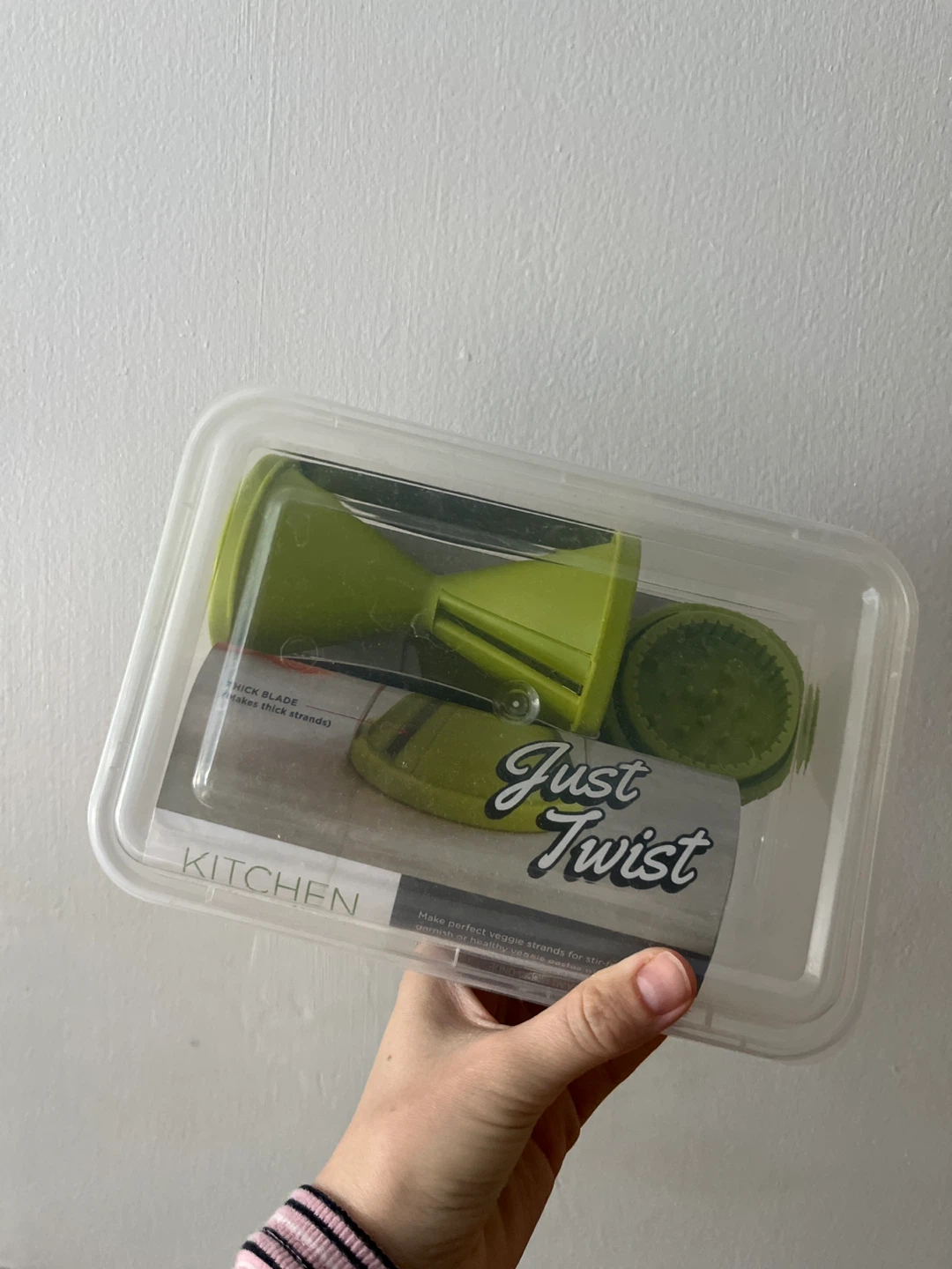 NEW Kitchen Stuff Veggi Twist Spiral Slicer