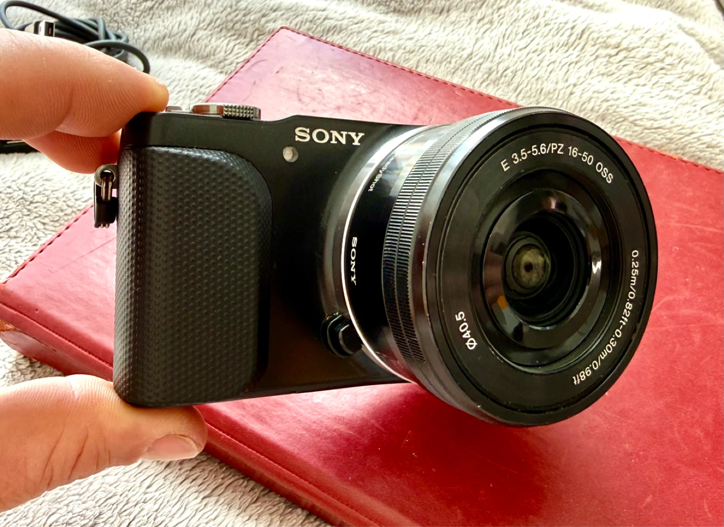 SONY Alpha NEX-3N 16.1MP Digital Camera - photo 3