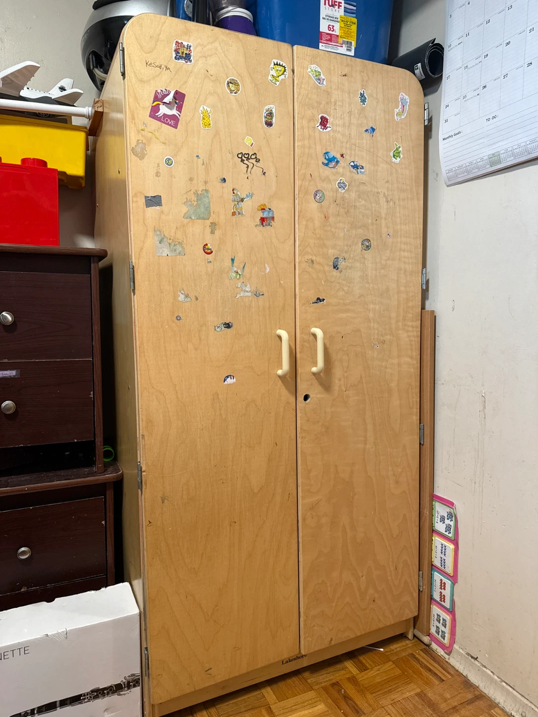Kids' Wooden Wardrobe / Cabinet