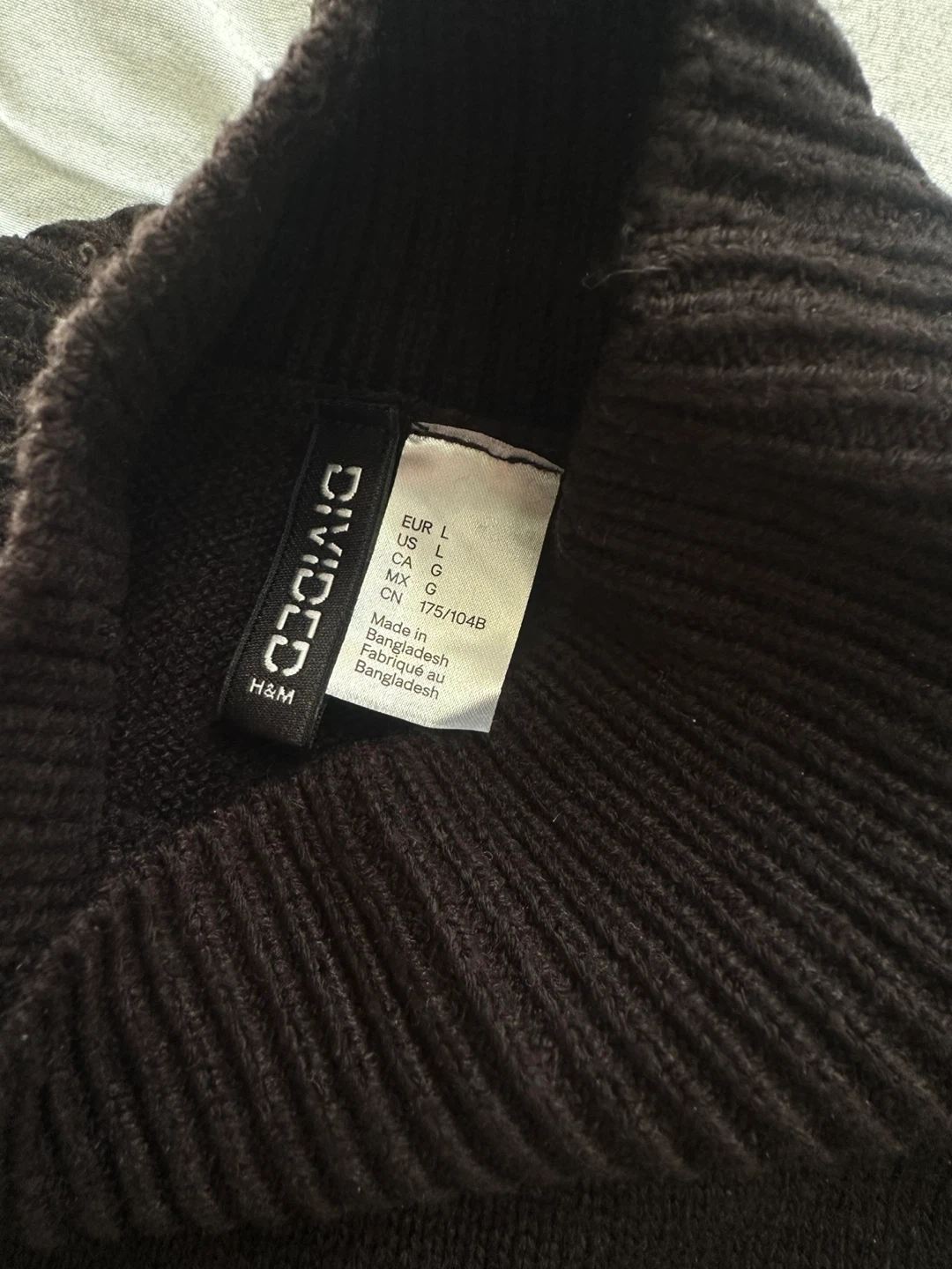 H&M Divided Black Mock Neck Sweater - Size L - photo 3