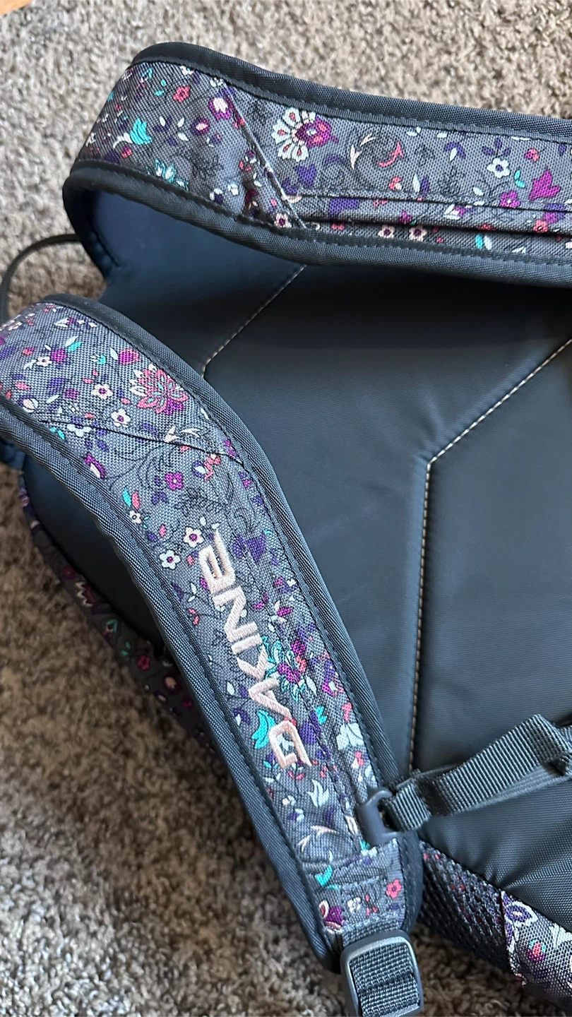 Dakine GROM 13L Backpack - photo 3