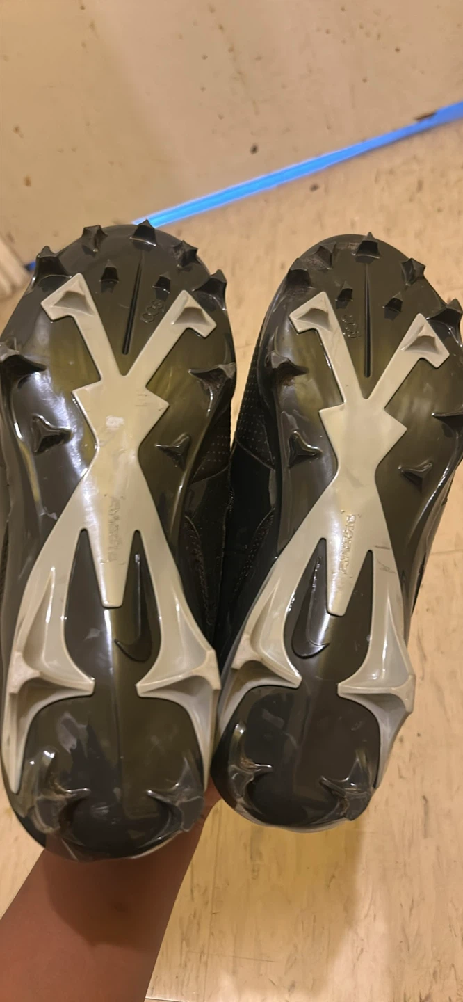Nike Alpha Men's Football Cleats - photo 3