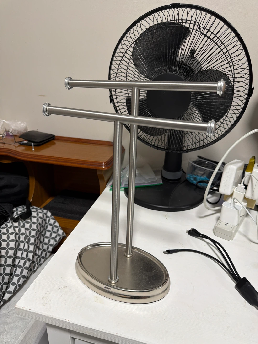 Umbra Metal Towel Holder Stand - photo 2