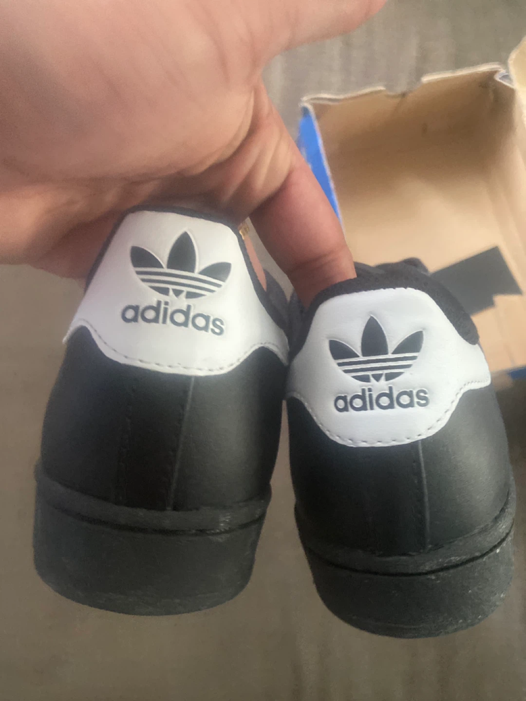 Adidas Superstar Black White Shoes Size 6 - photo 3