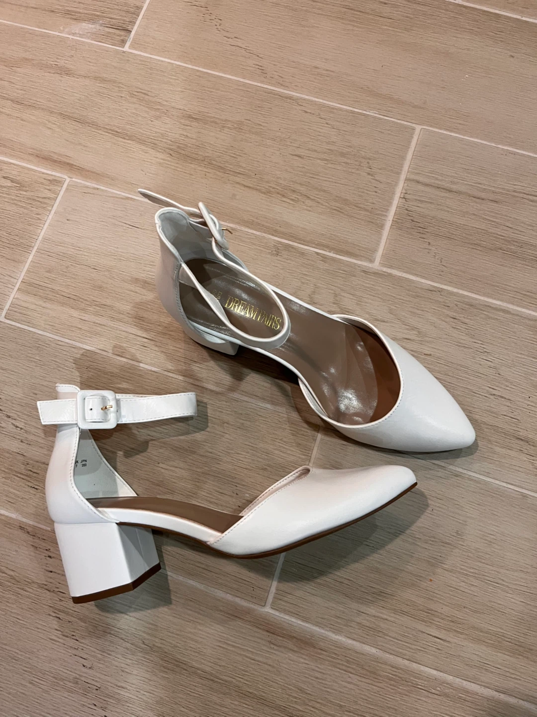 NEW Dream Pairs Size 9 White Ankle Strap Block Heels - photo 2