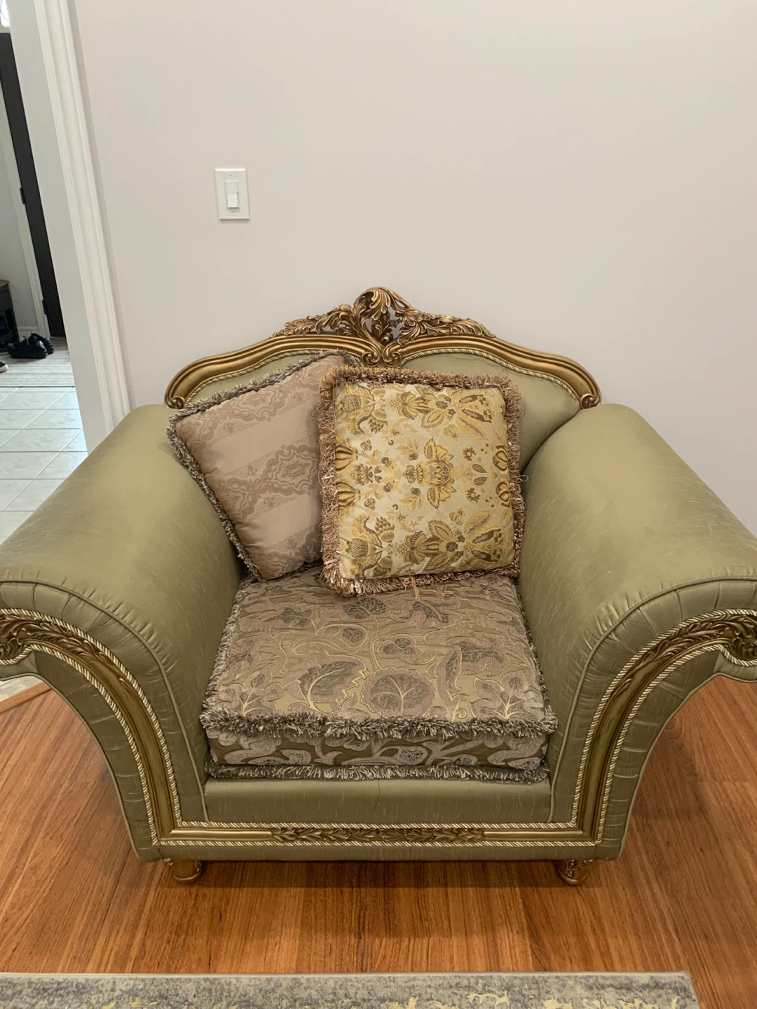 sofa with Decorative Pillows and matching chair - photo 2