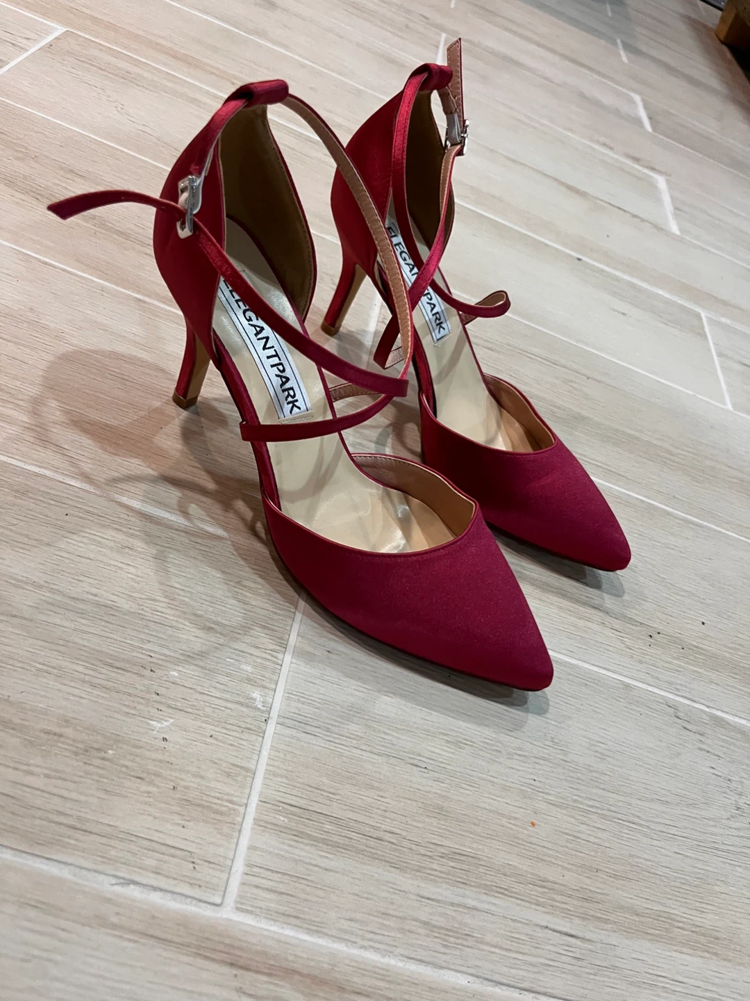 NEW Size 9 Elegant Park Red Satin Heels Shoes
