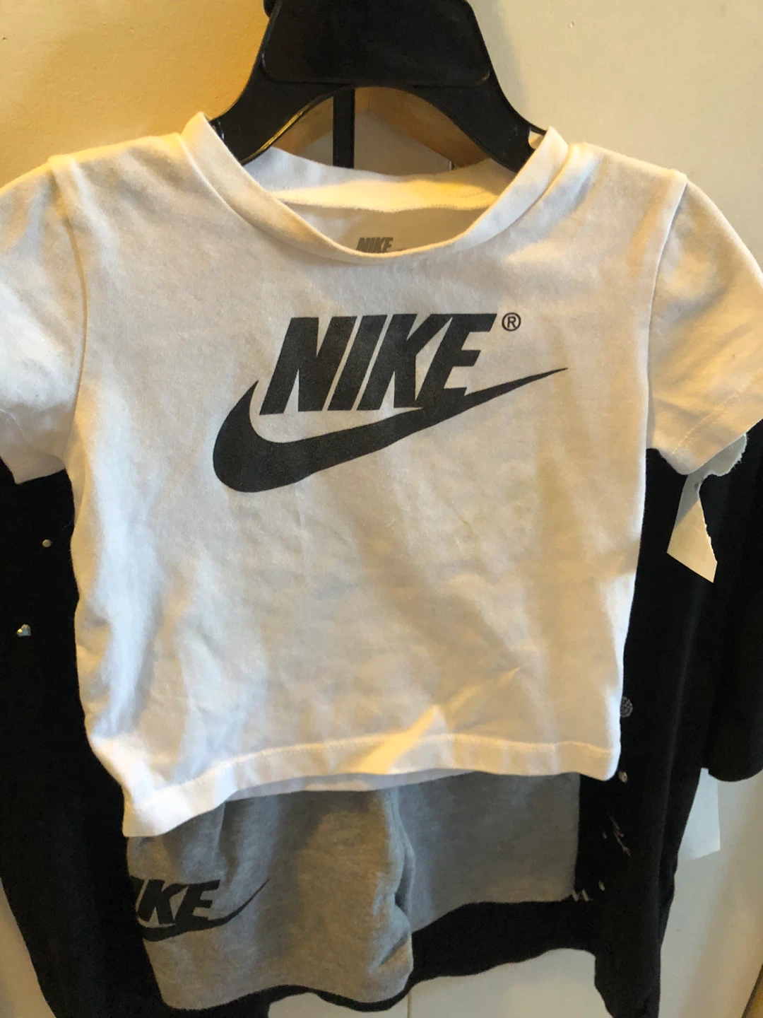 NEW Nike Toddler T-Shirt & Shirts Outfit