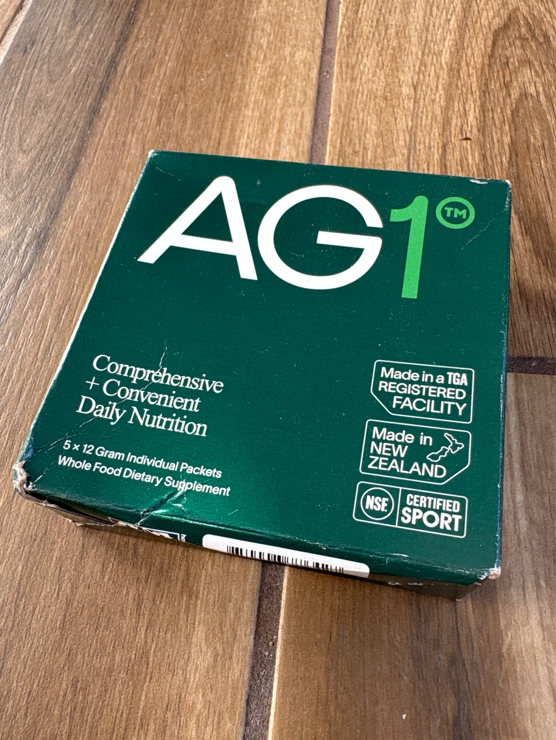 AG1 Whole Food Dietary Supplement - 5 x 12 Gram Packets