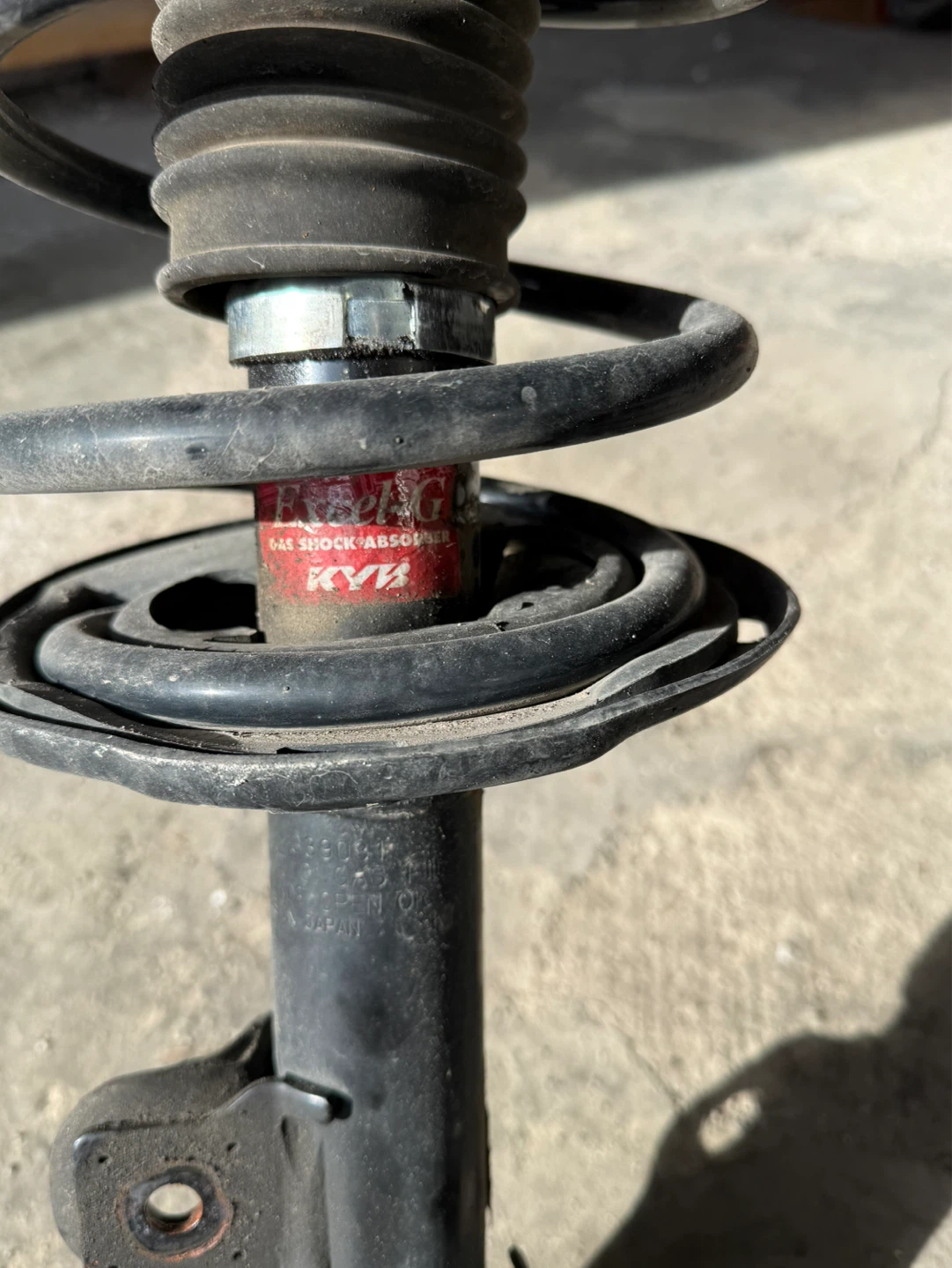 KYB Excel-G Gas Shock Absorbers (Pair)
