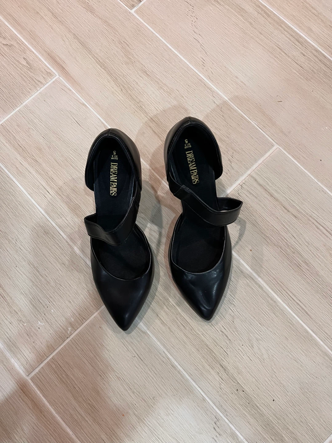 NEW Size 5 Dream Pairs Black Strappy Heels - photo 2