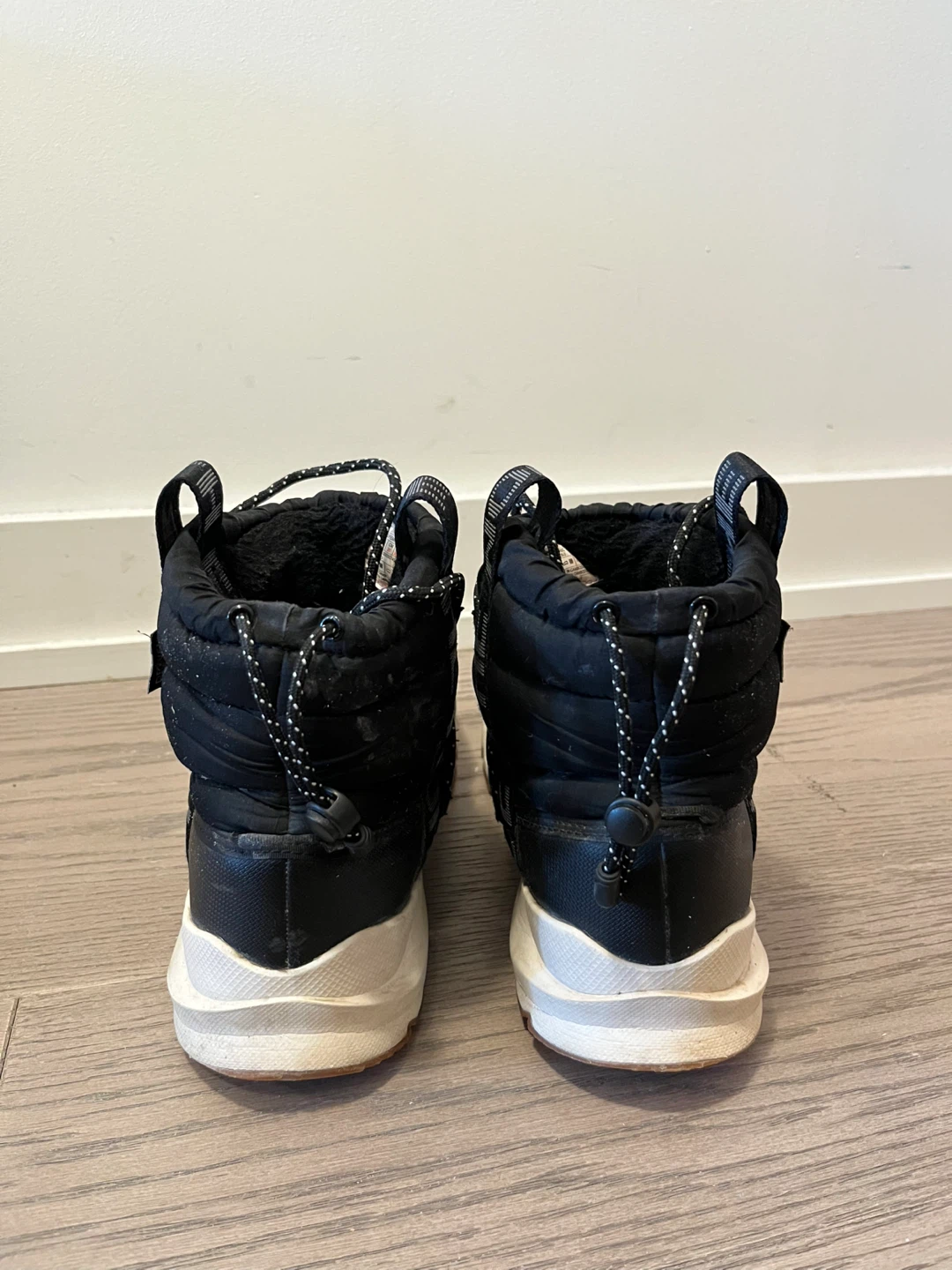 Winter Boots - The North Face (US Size 9) - photo 2