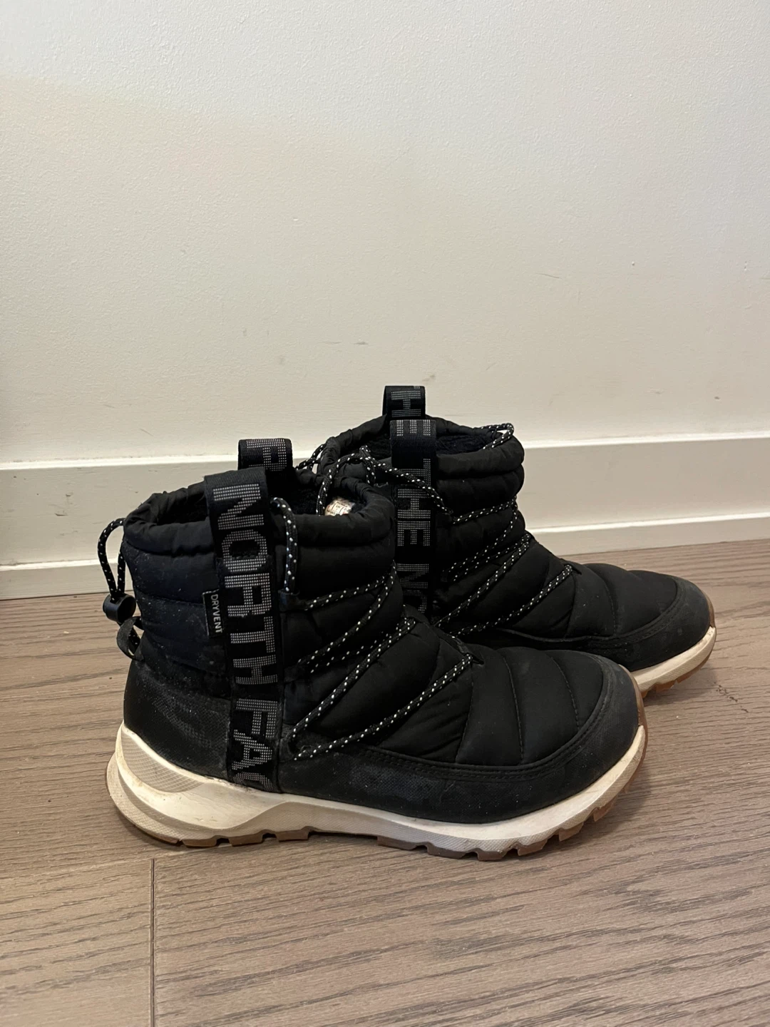 Winter Boots - The North Face (US Size 9) - photo 3