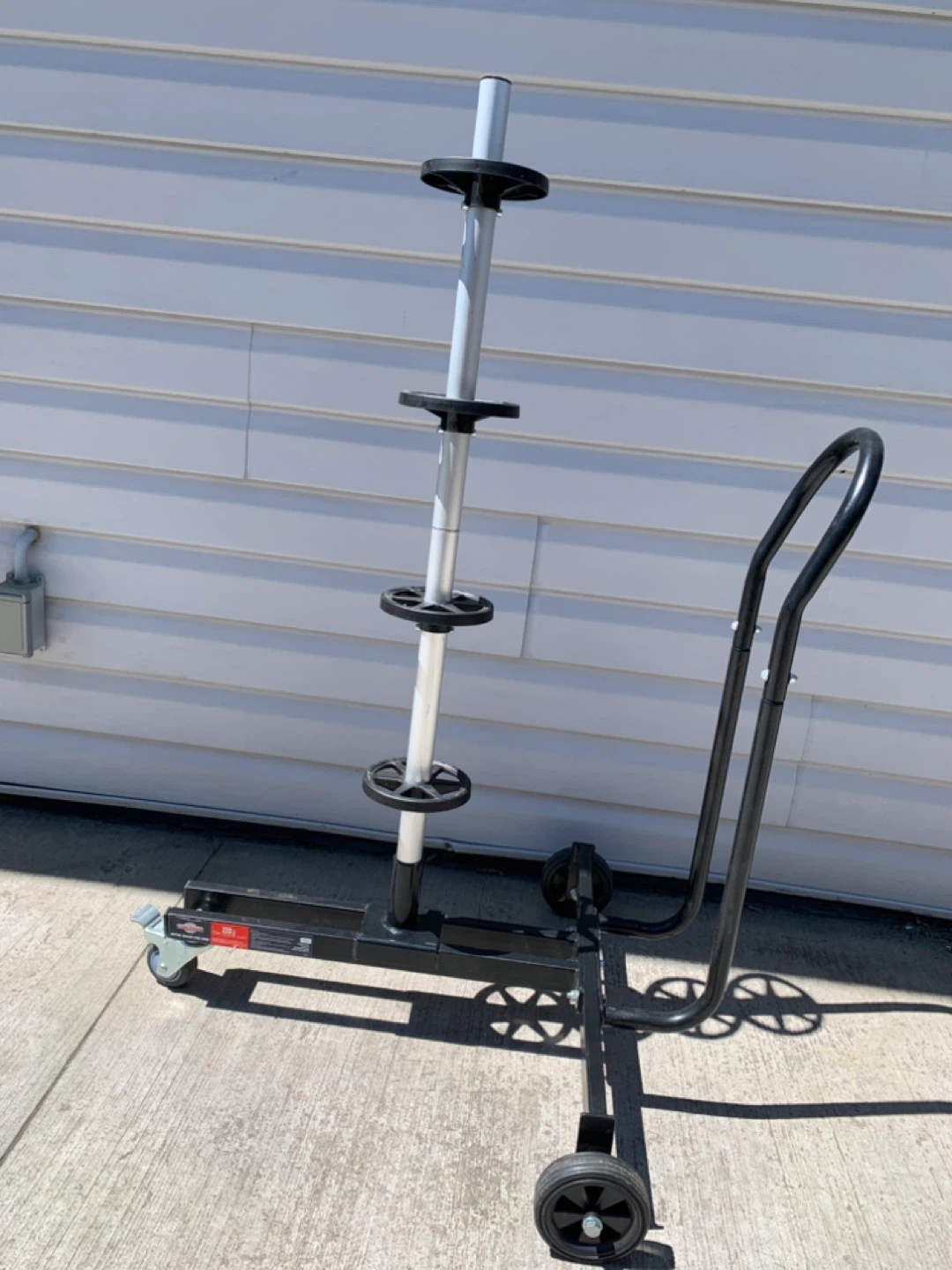 Motomaster Rolling Tire Stand