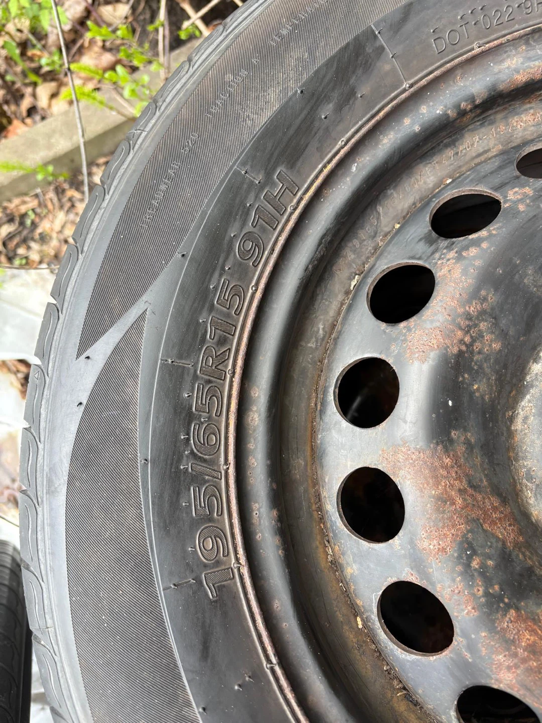 Kumho 195/65R15 91H Tire - photo 2