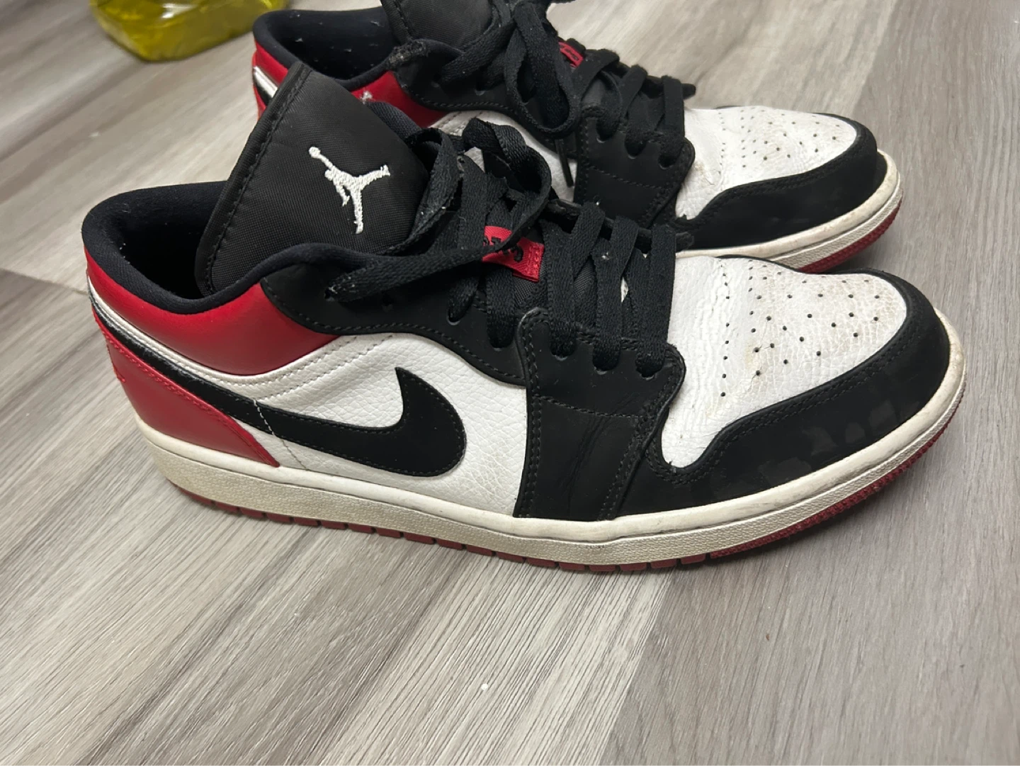 Jordan 1 Low Black Toe
