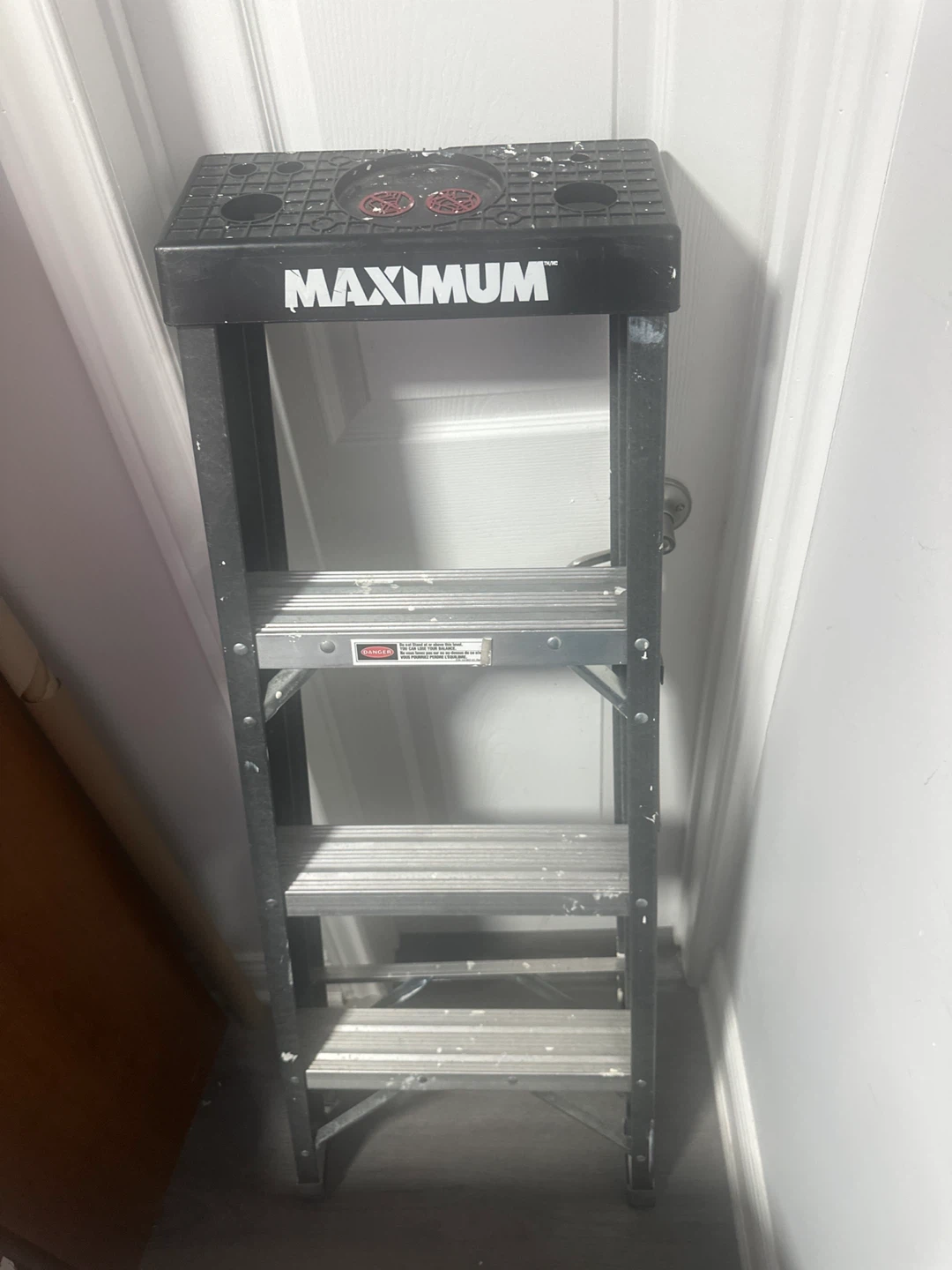 Maximum 4-Step Folding Step Stool Ladder