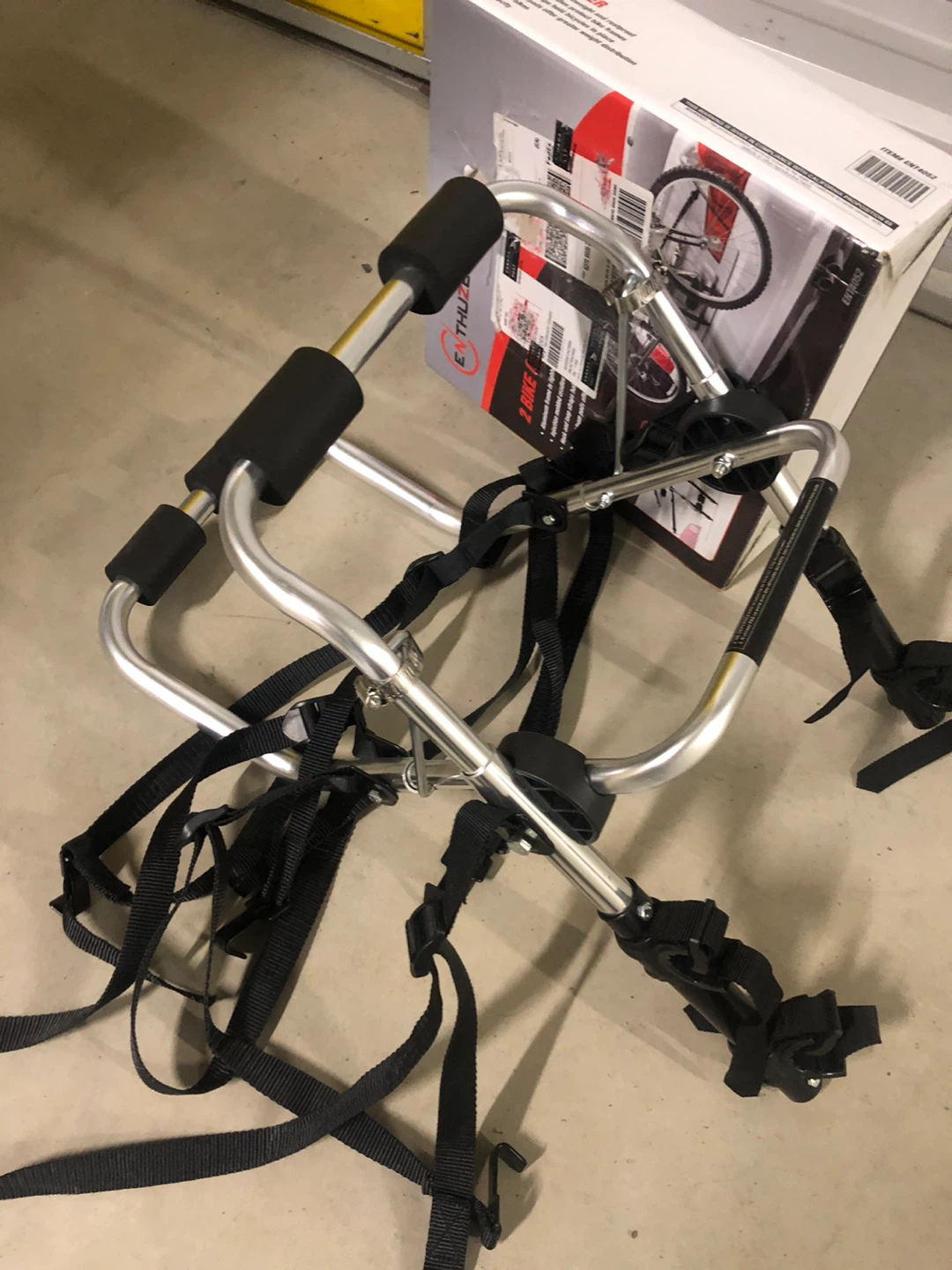 ENTHUZE 2 Bike Car Carrier/ Used Aluminum