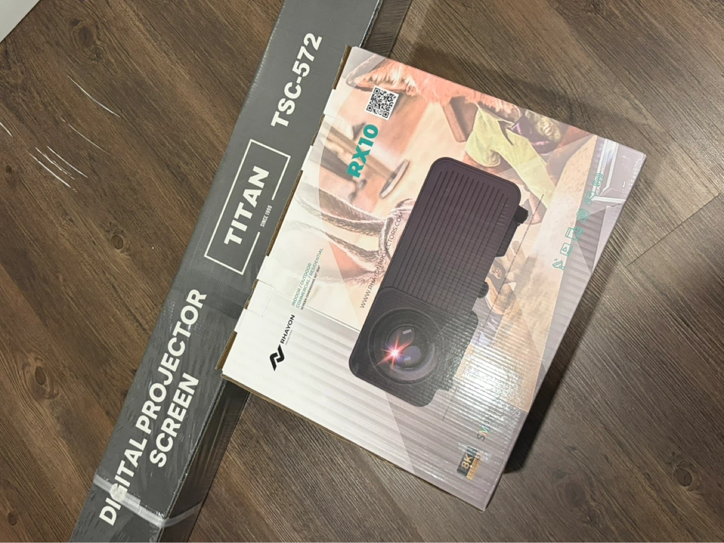 8K UHD Projector/ Smart TV and White Screen