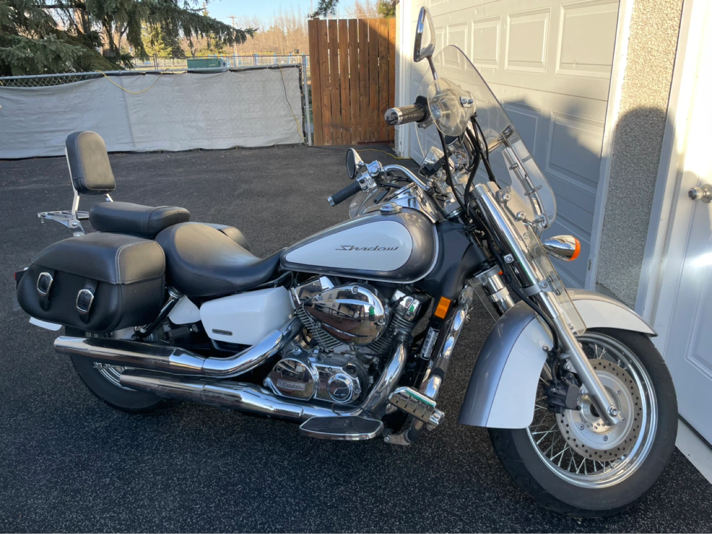 Honda Shadow 750 Motorcycle - photo 2