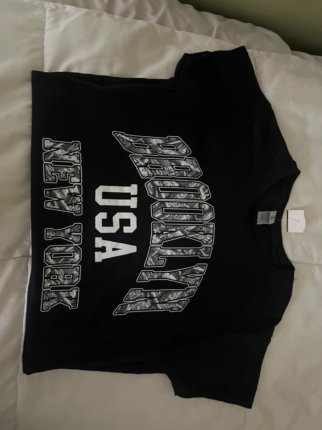 New.   T-shirt - photo 2