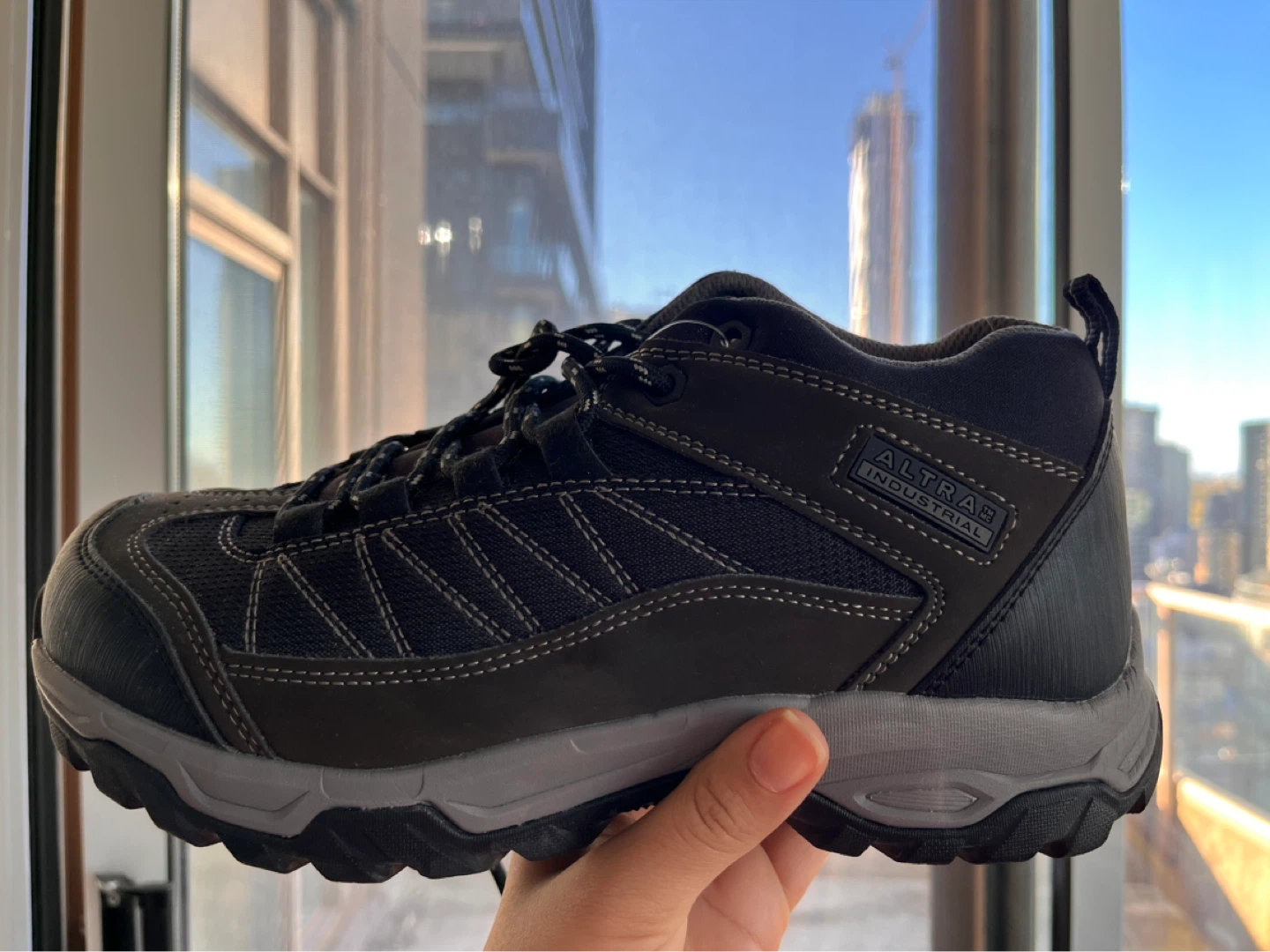 Altra Steel Toe Safety Shoes for Women - photo 2