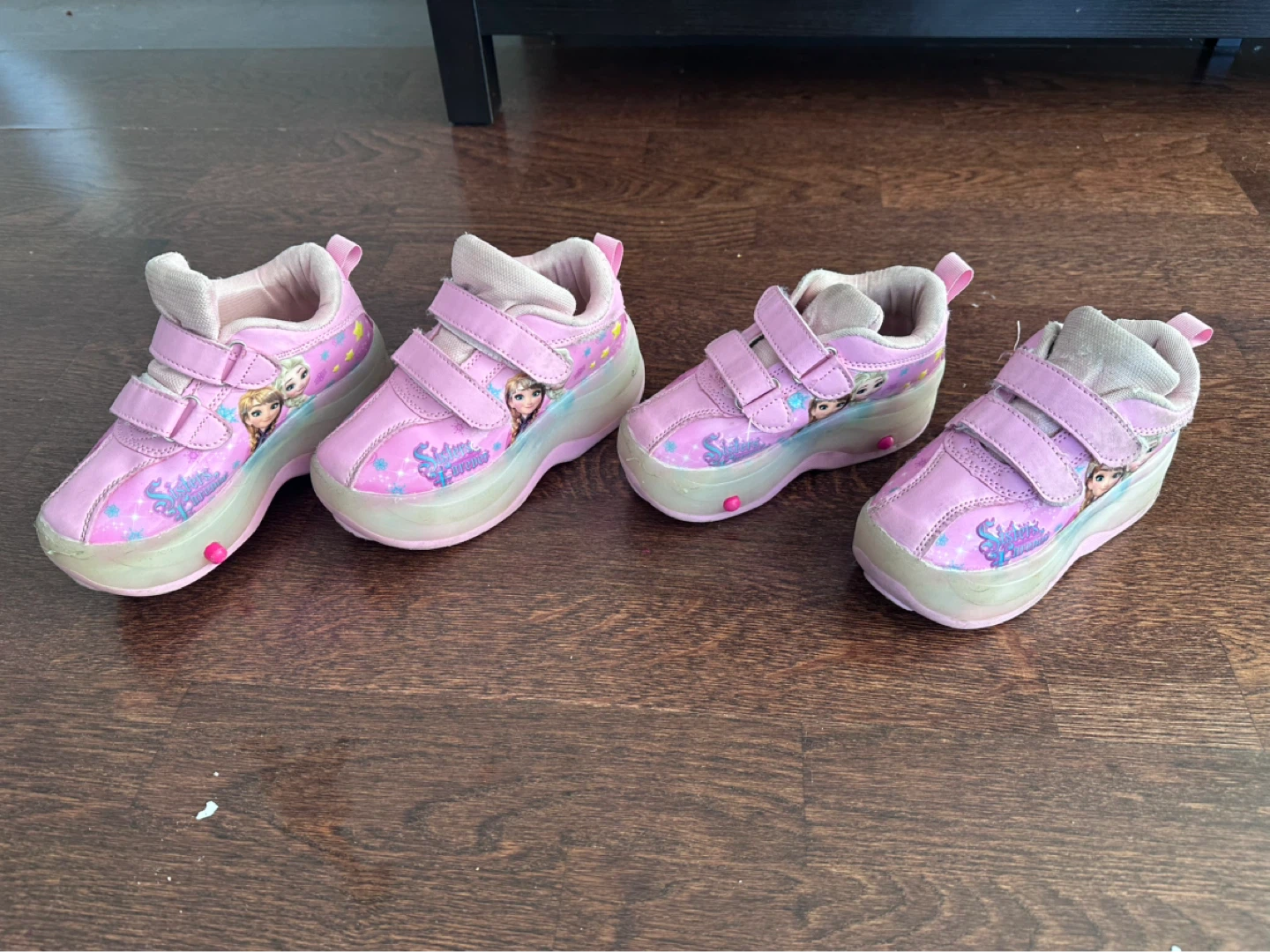 Frozen Light-Up Roller Shoes