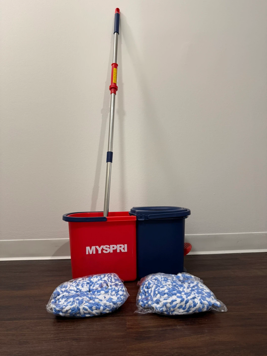 MYS PRI Spin Mop and Bucket Set with 2 Refills