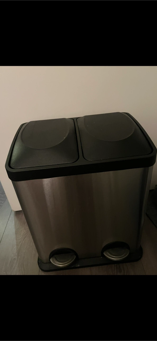 Dual Compartment Step Trash Can - photo 2