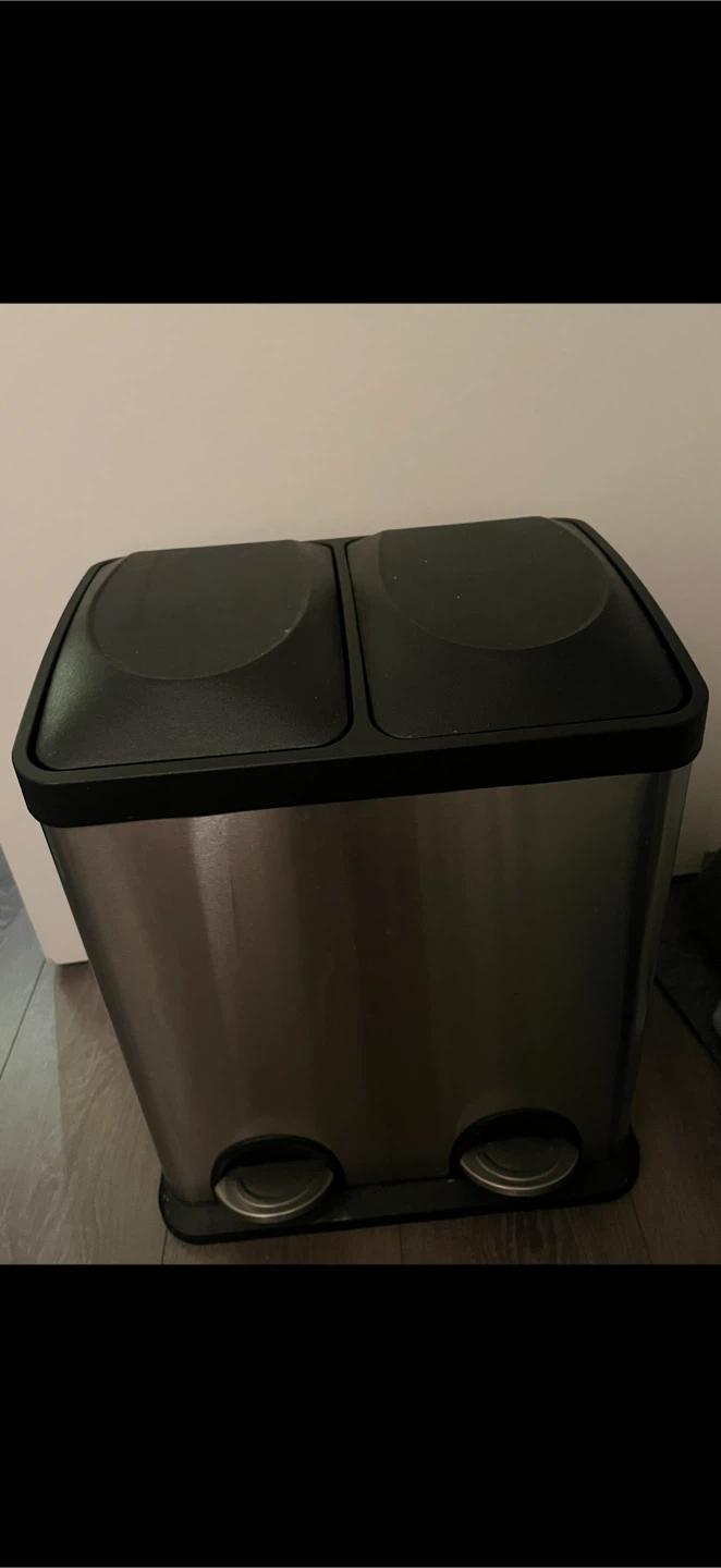 Dual Compartment Step Trash Can