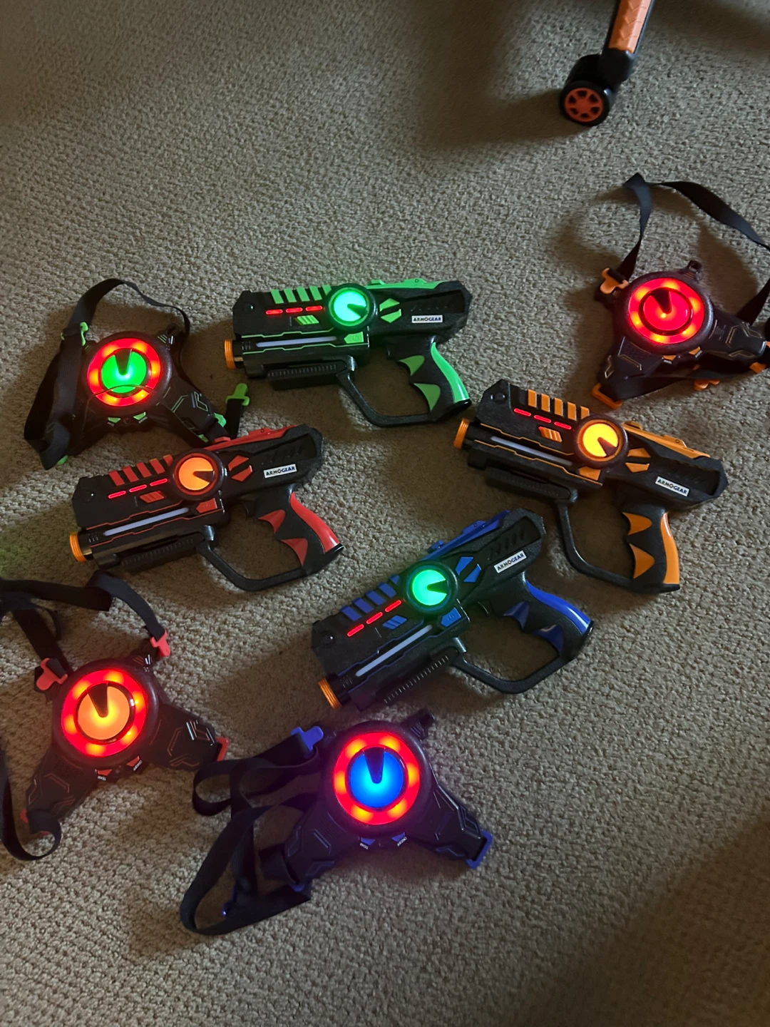 Armoger Laser Tag Set with Vests (4 Guns, 4 Vests)